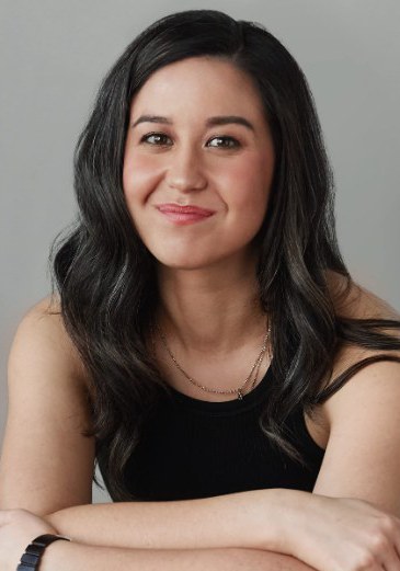 小山妮娜 Nina Oyama