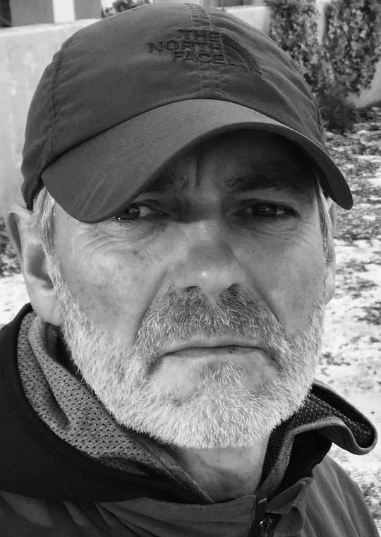 保罗·肯宁顿 Paul Kennington