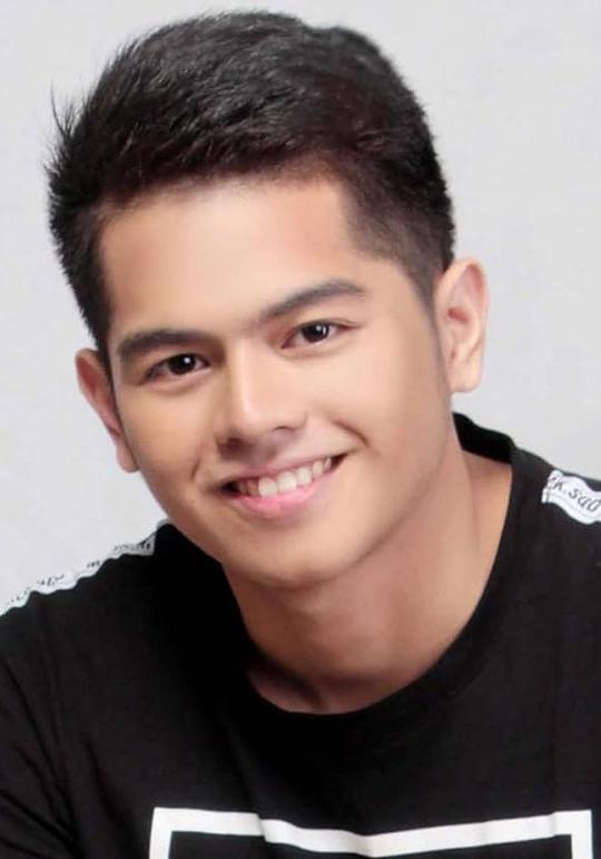 卡尔·阿基诺 Karl Aquino