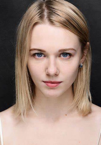 亚历山德拉·赫罗莫娃 Aleksandra Khromova