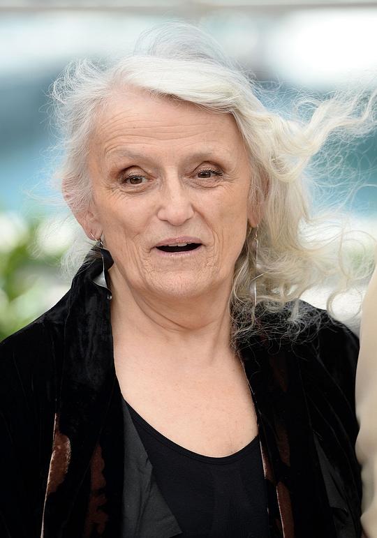 朱西·梅里 Giusi Merli