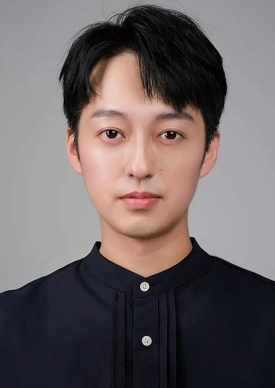 于浩威 Howl Yu