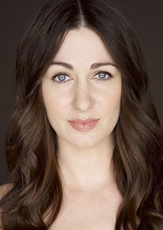 切尔西·贝尔蒙特 Chelese Belmont