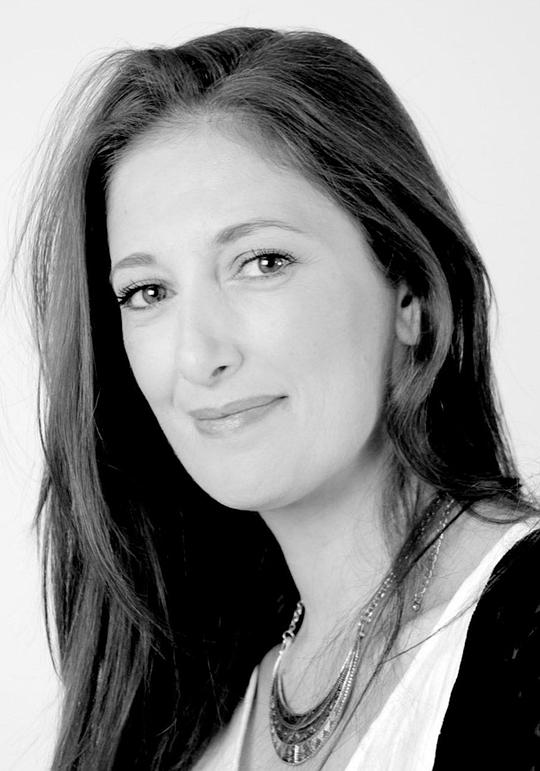 莱拉·阿巴斯 Laila Abbas