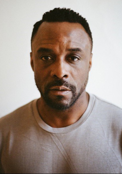 阿利安·巴克瑞 Ariyon Bakare