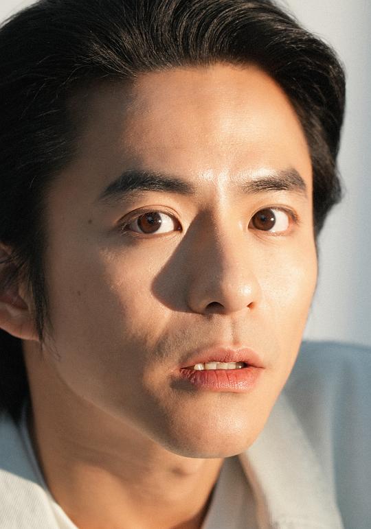 张植绿 Ahloo Zhang