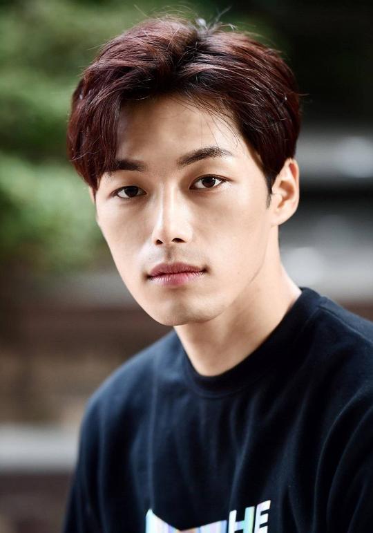 李亨锡 Lee Hyeong-seok