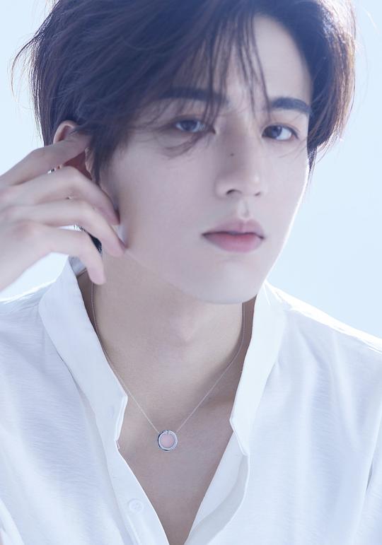 张凌赫 Linghe Zhang