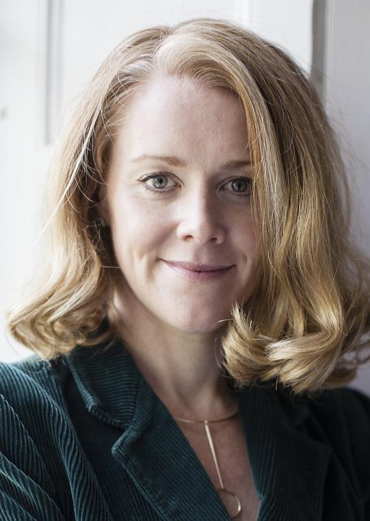 艾玛·达沃尔-史密斯 Emma Darwall-Smith