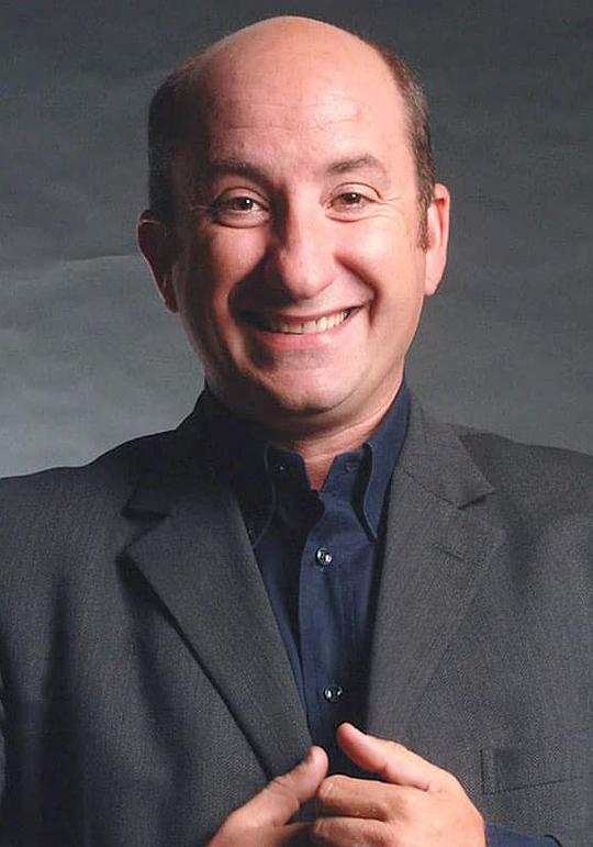 安东尼奥·阿尔巴内斯 Antonio Albanese