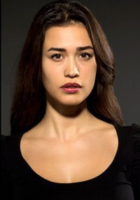 埃杰姆·厄兹卡亚 Ecem Özkaya