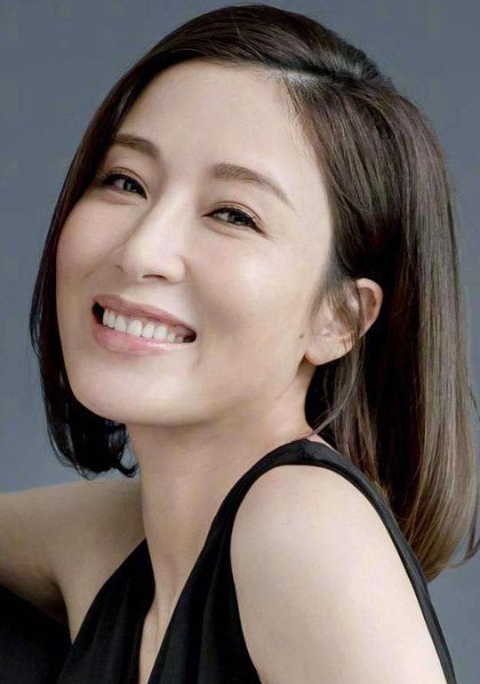 杨茜尧 Tavia Yeung