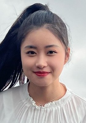 屈轶龄 Yiling Qu