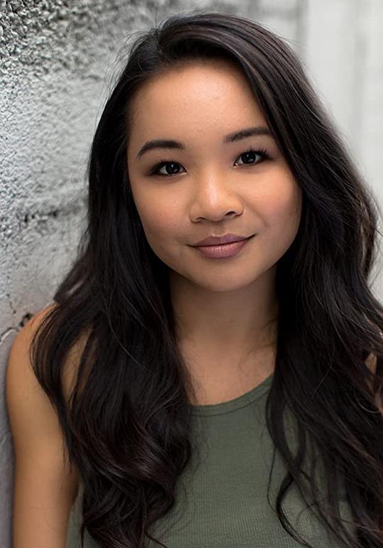 Jennifer Tong Jennifer Tong