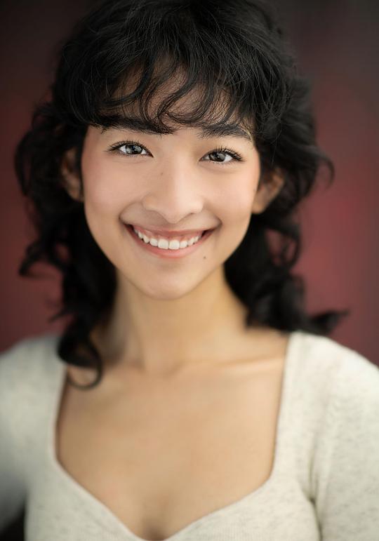 埃米亚·蒂吉 EaeMya ThynGi