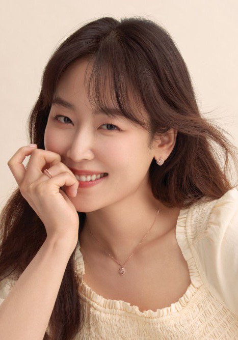 徐玄振 Hyun-jin Seo