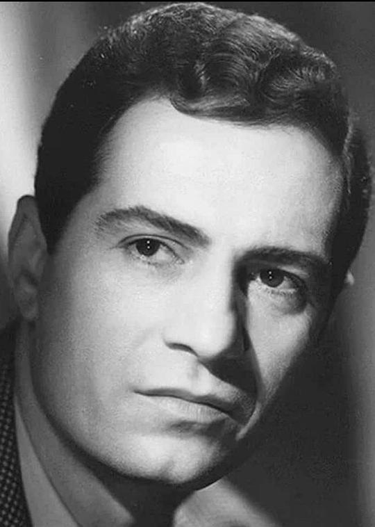 尼诺·曼弗雷迪 Nino Manfredi