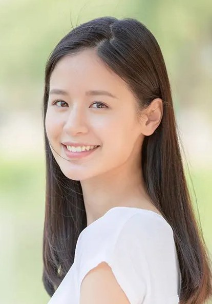 袁子芸 Ziyun Yuan