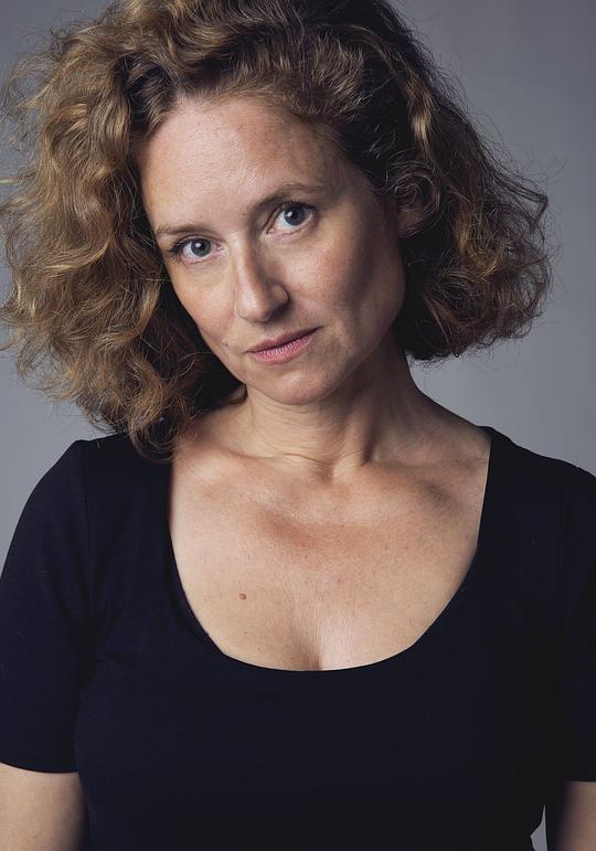 卡罗琳·费鲁斯 Caroline Ferrus