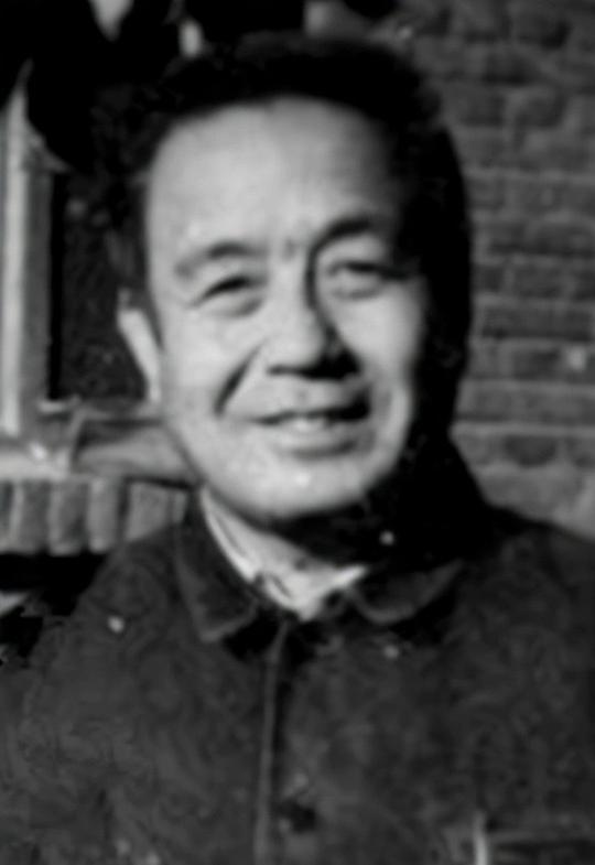 王斑 Ban Wang