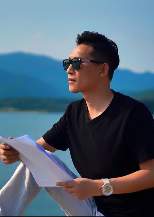 王威 Wei Wang