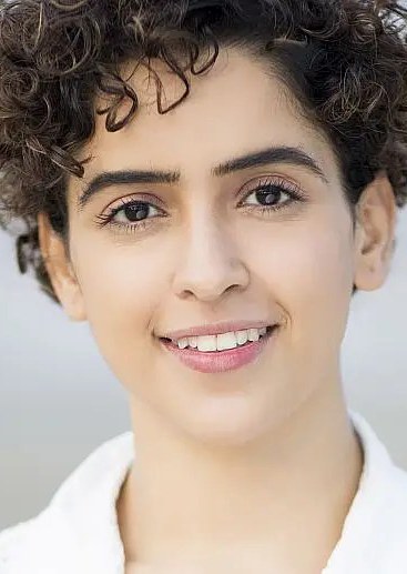 桑亚·玛荷塔 Sanya Malhotra