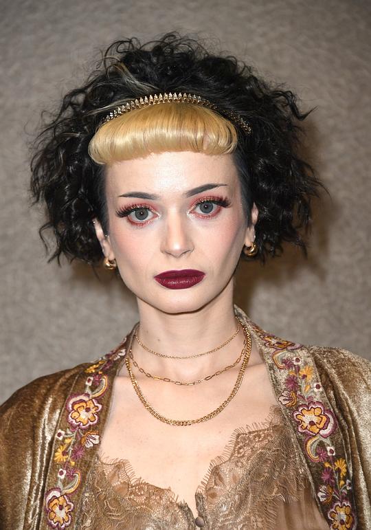 露丝·科德 Ruth Codd