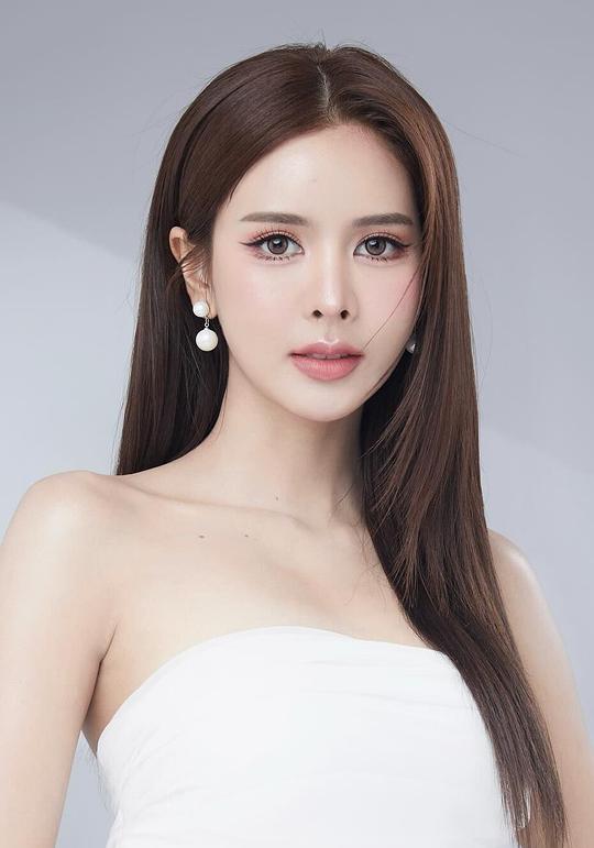 普丽亚纳·帕提特 Preeyanat Patite