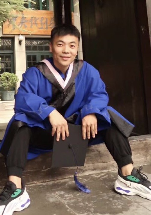 周浩 Zhou Hao