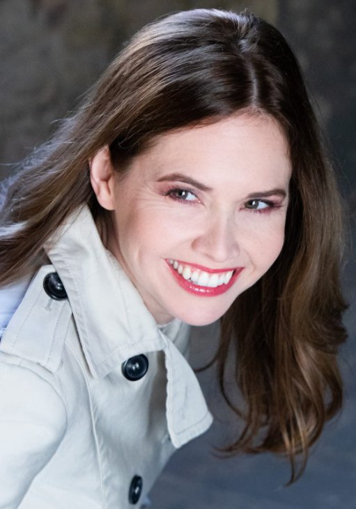 维多利亚·梅耶斯格雷 Victoria Mayers-Gray