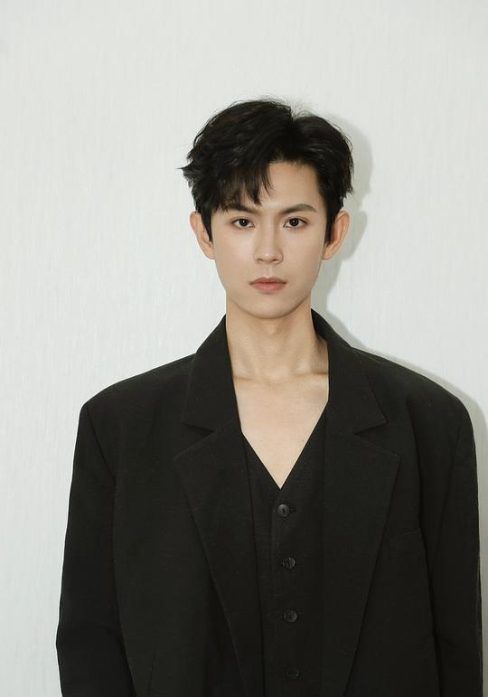 何善凯 Shankai He