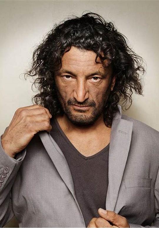 阿菲·班·巴德拉 Affif Ben Badra