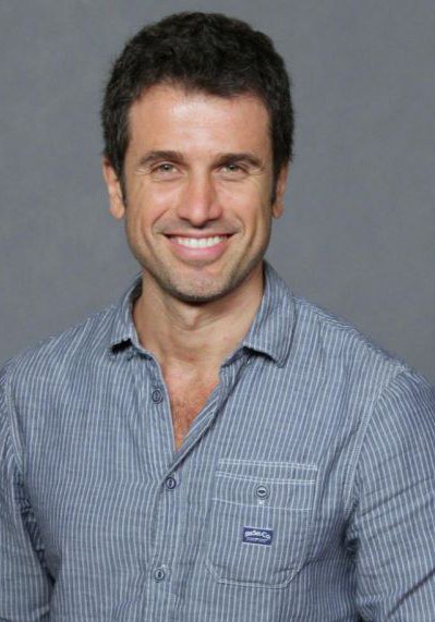 埃里贝托·莱昂 Eriberto Leão
