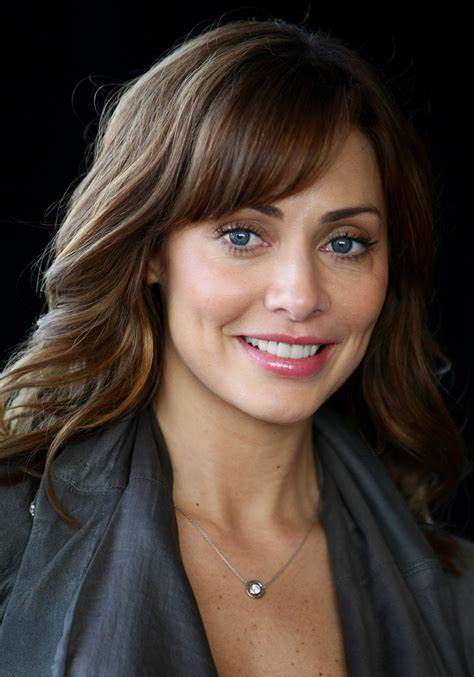 娜塔莉·安博莉亚 Natalie Imbruglia