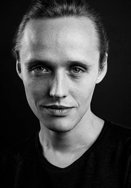 巴托斯·比莱尼亚 Bartosz Bielenia