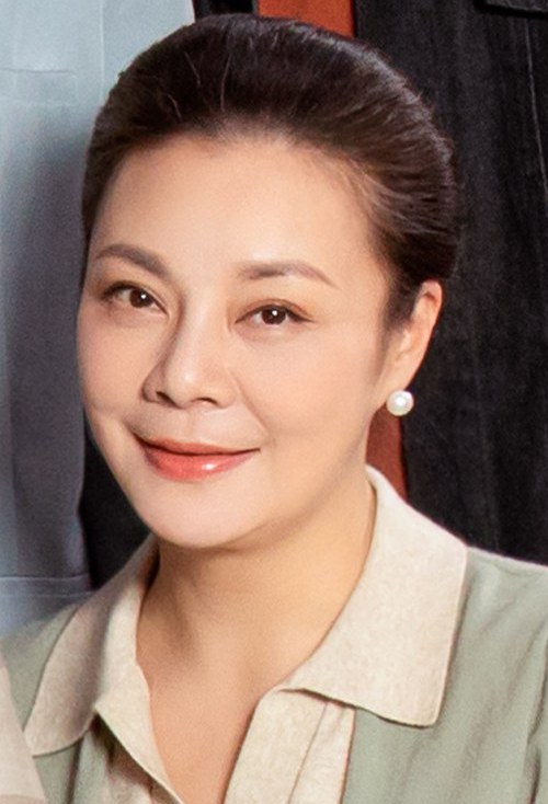 黄涓涓 Juanjuan Huang