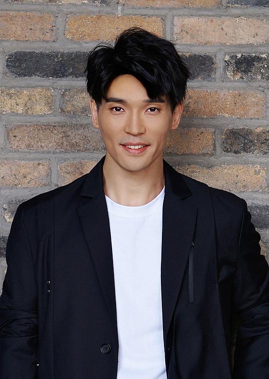 李艺东 Yidong Li
