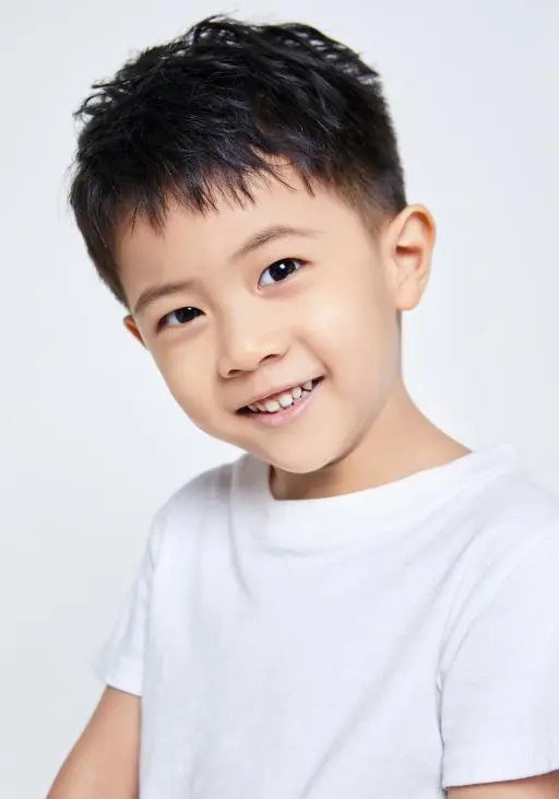 刘佳沄 Jiayun Liu