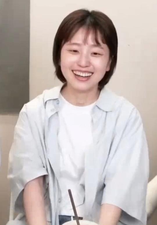 赵恩珍 Eun-jin Jo