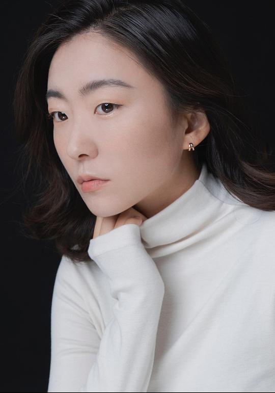 朴佳英 Park Ga-young