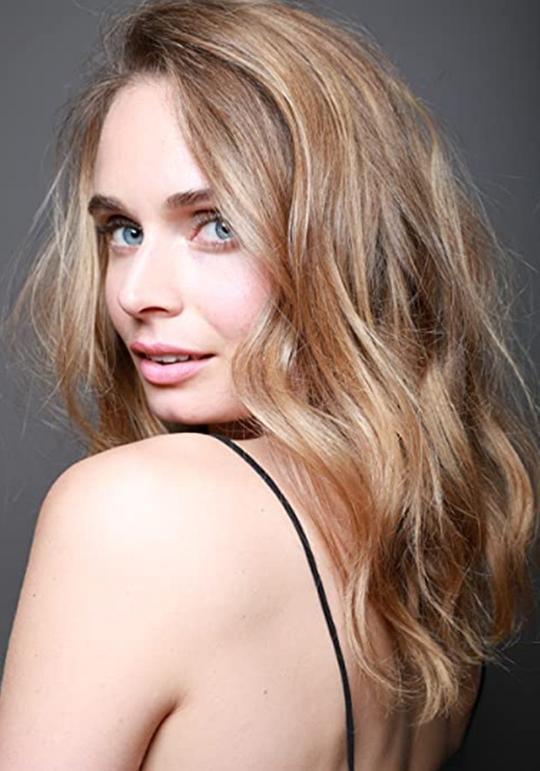 马琳·巴尔 Malin Barr
