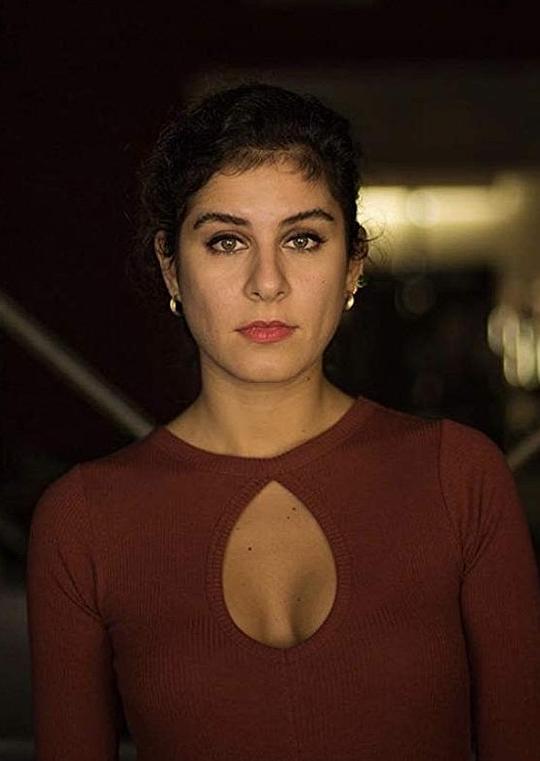 Marie-Lou Nahhas Marie-Lou Nahhas