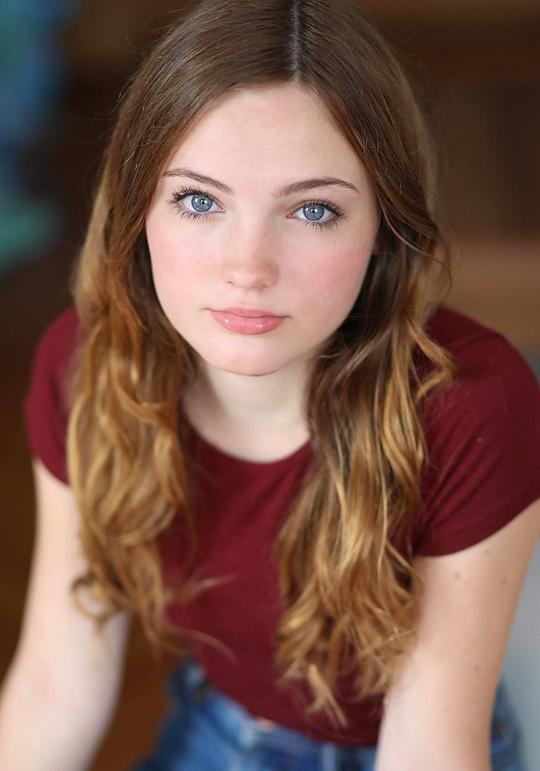 艾米·劳伦斯 Aimee Laurence