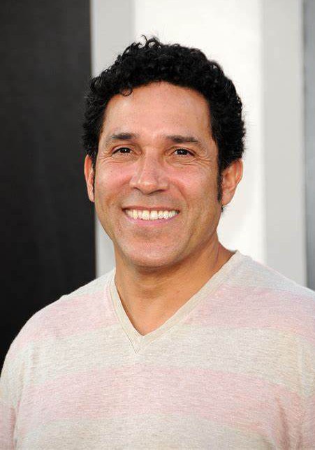 奥斯卡·努内斯 Oscar Nuñez