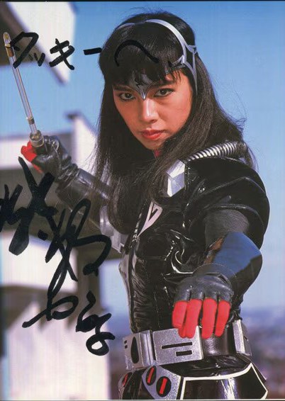 藤枝かな FUJIE KANA