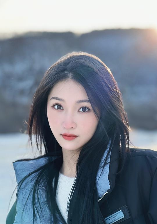邢赫楚 Hechu Xing