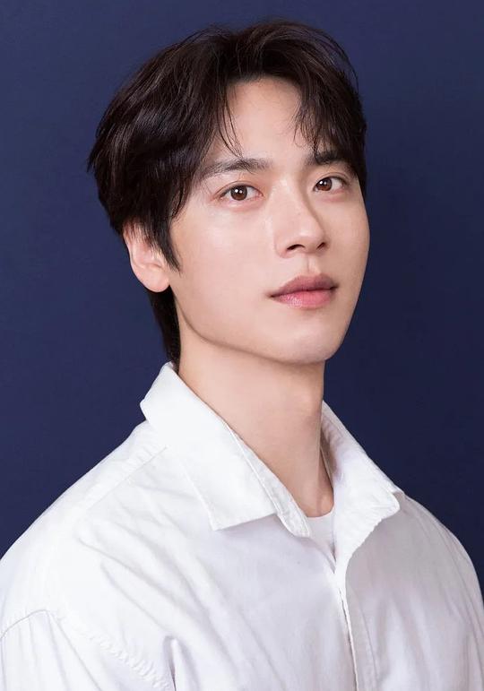 尹胜宇 Seung-Woo Yoon