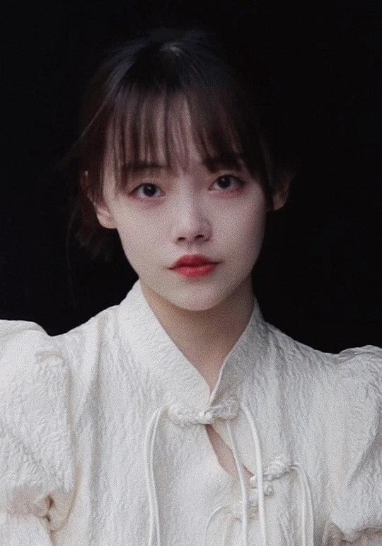 郑丞丞 Chengcheng Zheng