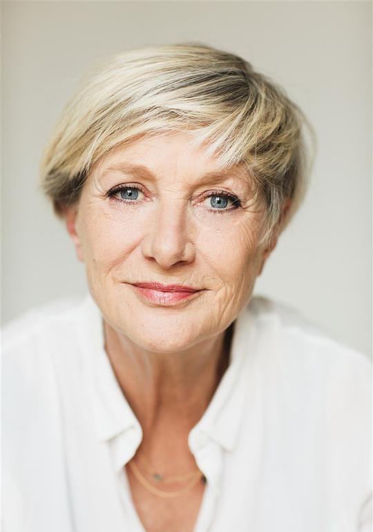 安娜·卢瓦雷 Anne Loiret