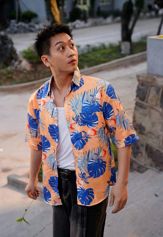 周仕祺 Shiqi Zhou